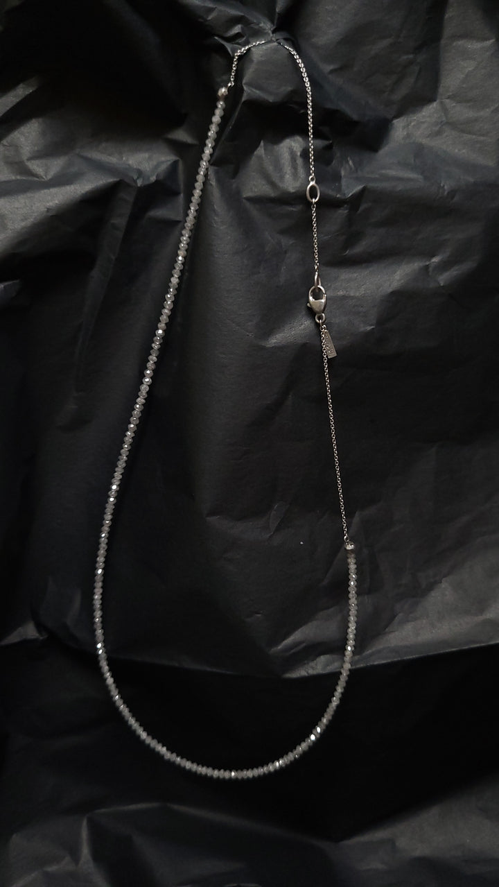 Snow White Diamond Collier - <strong>10.75 ct.</strong>