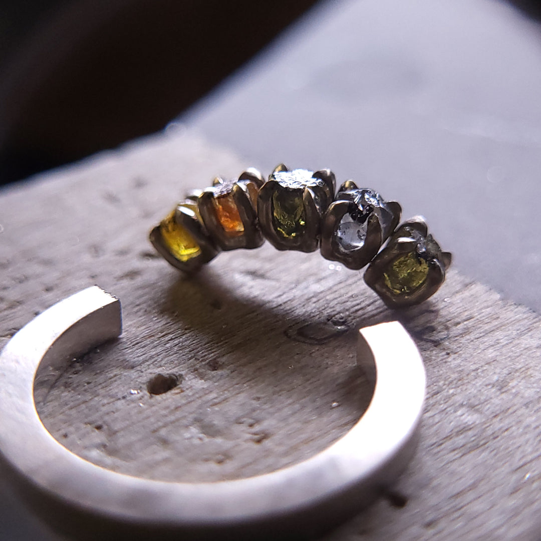 Uncut Fancy Colour Diamonds in White Gold Ring – 1.86 ct.