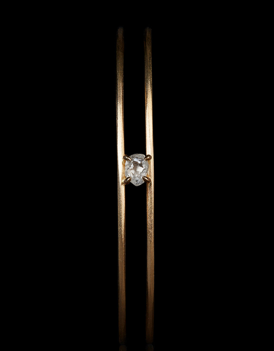 Raw Diamond Gold Bangle Made in Copenhagen – 1.09 ct.