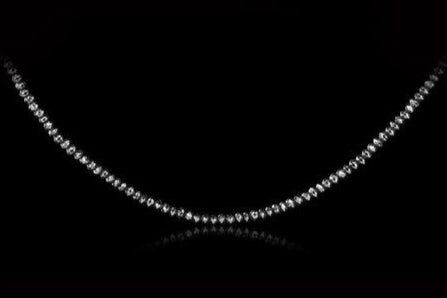 Understated Diamond Collier - 18.22 ct.